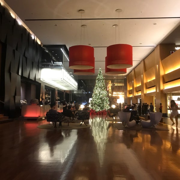 Das Foto wurde bei G Hotel von debtdash am 11/29/2019 aufgenommen