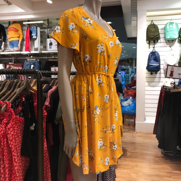 Padini Concept Store Clothing Store In George Town