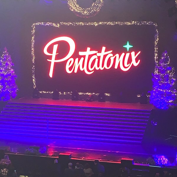 Photo taken at Rosemont Theatre by Jason P. on 12/19/2019