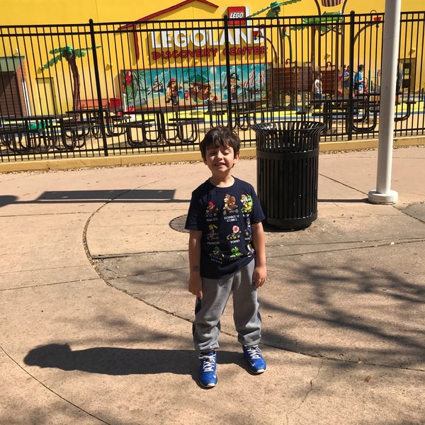Photo taken at LEGOLAND Discovery Center Dallas/Ft Worth by Priscila O. on 3/14/2018
