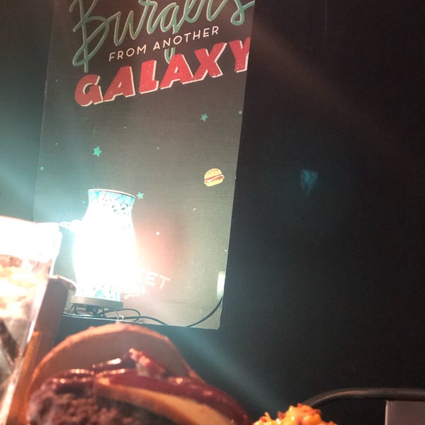 Foto diambil di Rocket Burger Cafe oleh Mohanad pada 6/12/2019