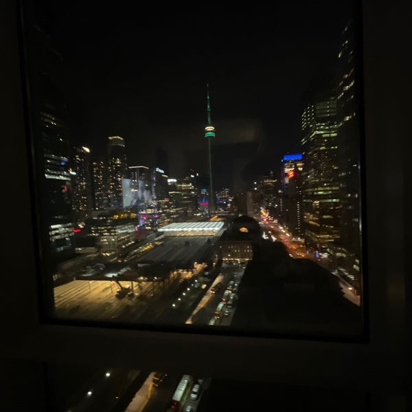 Das Foto wurde bei Toronto Financial District von Abdullah K. am 11/30/2020 aufgenommen