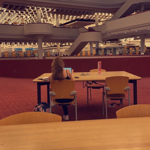 Photo taken at Toronto Public Library - Toronto Reference Library by Zaid F. on 7/12/2022