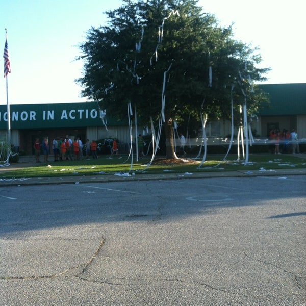 Hooper Academy 1 tip