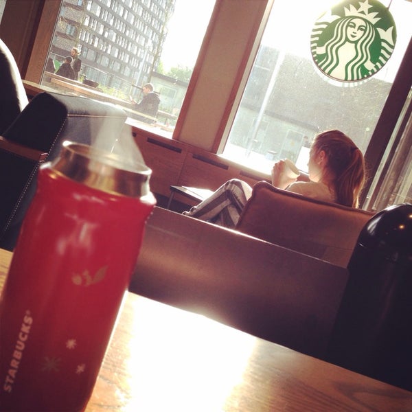 Photo taken at Starbucks by shimomuu on 4/17/2014