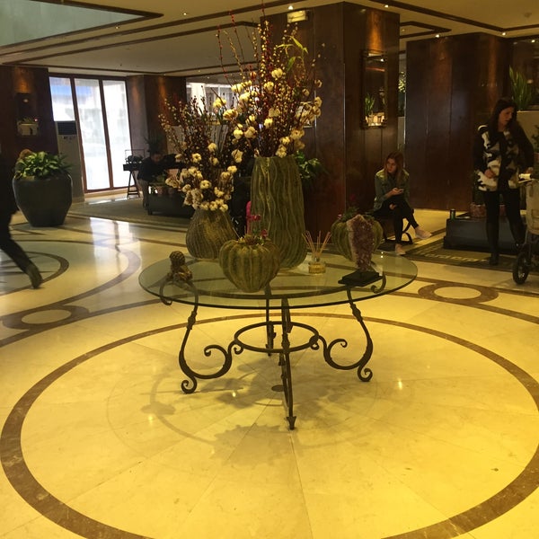 2/12/2017 tarihinde Mikaella S.ziyaretçi tarafından President Hotel Athens'de çekilen fotoğraf