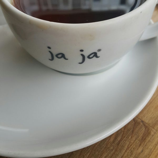 Снимок сделан в Ja Ja Cafe &amp; Restaurant пользователем ilknur B. 9/19/2019