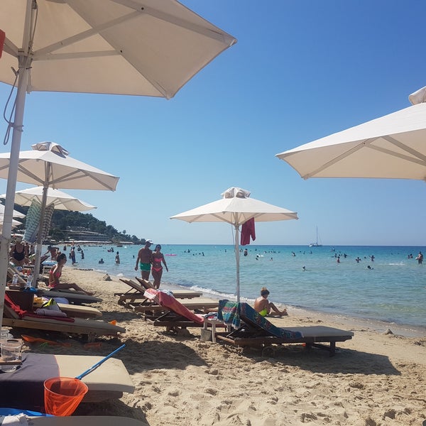 Пляж Черногории sani Beach