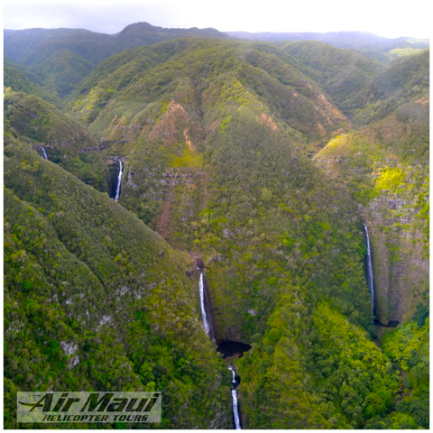 Das Foto wurde bei Air Maui Helicopter Tours von Air Maui Helicopter Tours am 12/9/2014 aufgenommen