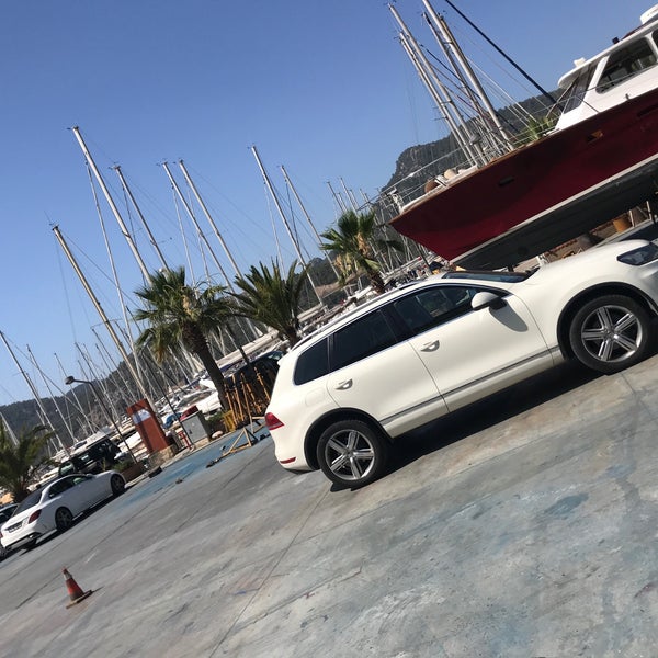 Foto tomada en Martı Marina &amp; Yacht Club  por Ziya A. el 6/28/2021