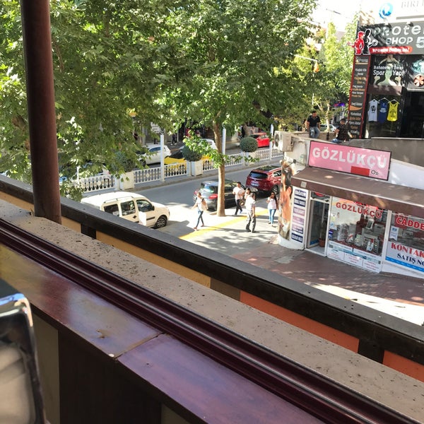 Merkez Cafe ve Pizza 2423 ziyaretçidan 4 tavsiye