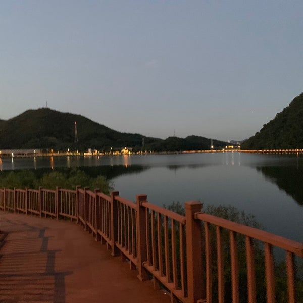 반월호수 - 둔대동에서의 사진