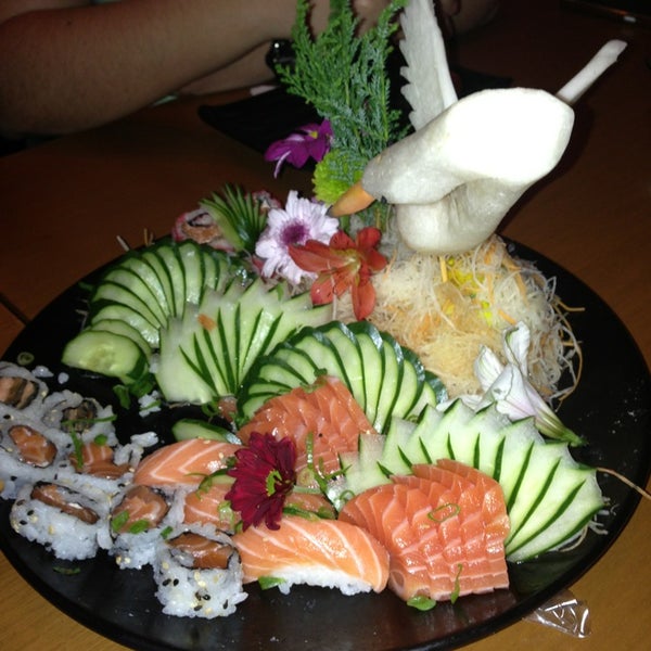 Photo taken at Kenzo Sushi Lounge by Alexandre G. on 4/2/2013