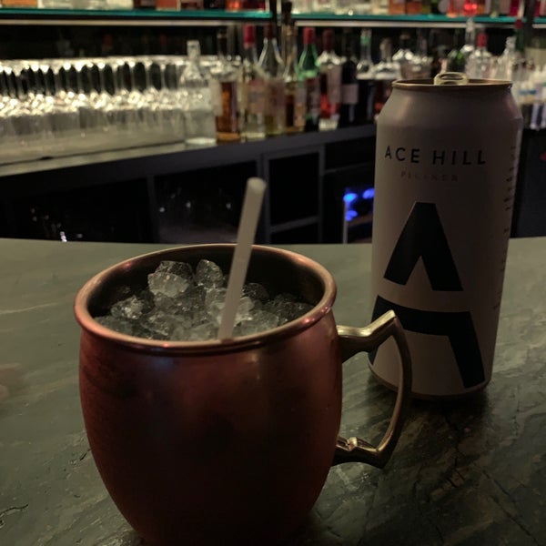2/1/2019 tarihinde Josh B.ziyaretçi tarafından Founder Restaurant &amp; Bar'de çekilen fotoğraf