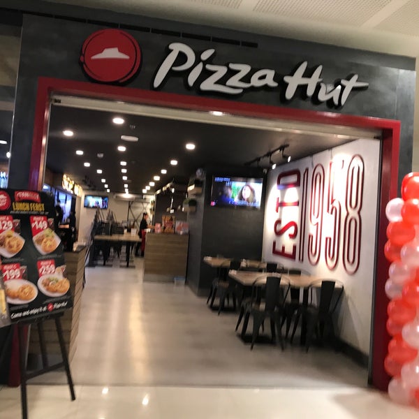 Pizza Hut Pizzeria in Mandaluyong City