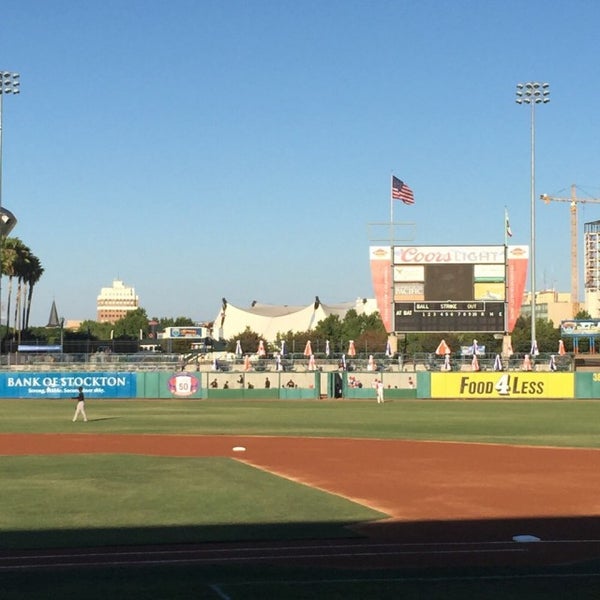 Foto diambil di Stockton Ballpark oleh Dan S. pada 7/29/2015