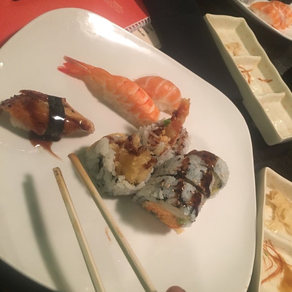 6/19/2018 tarihinde Abou K.ziyaretçi tarafından Sushi Ai'de çekilen fotoğraf