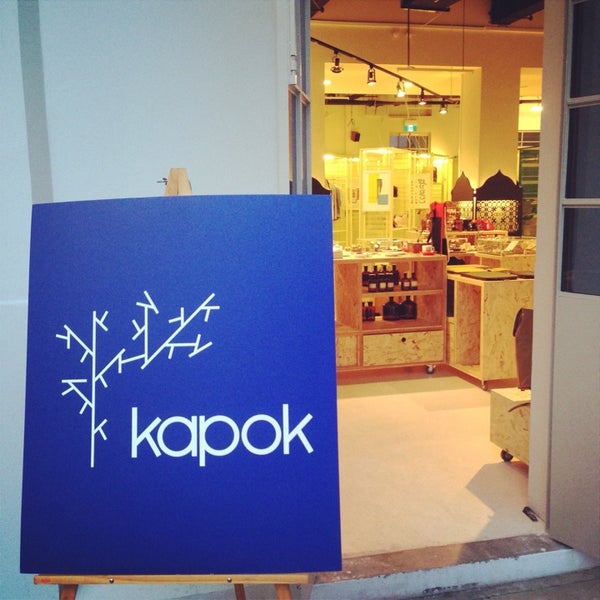 Photo taken at kapok | cafe kapok by Go U. on 5/16/2014