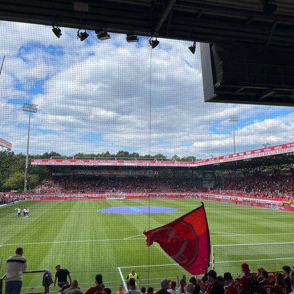 Photo taken at Stadion An der Alten Försterei by Lil‘K on 9/4/2022