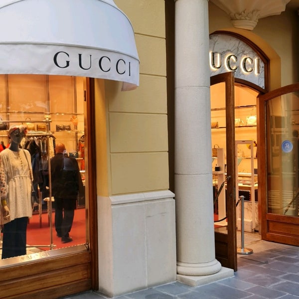 Beskatning Assimilate Pas på Gucci Outlet - Madrid, Madrid