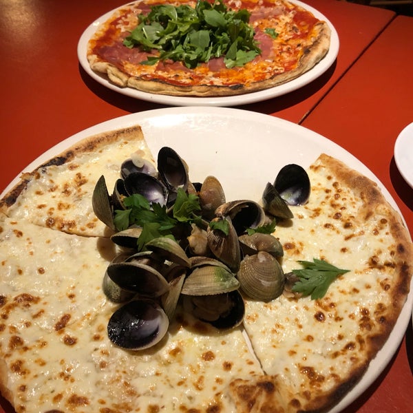 The clam pizza is out of this world