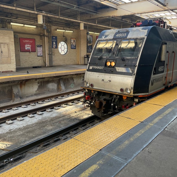 Foto scattata a Newark Penn Station da Ana Paula T. il 1/11/2022