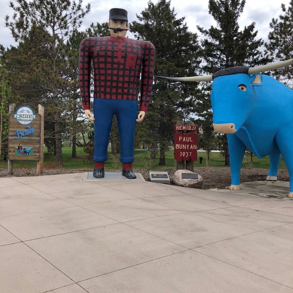Photo taken at Paul Bunyan &amp; Babe The Blue Ox by Tammy M. on 5/17/2018