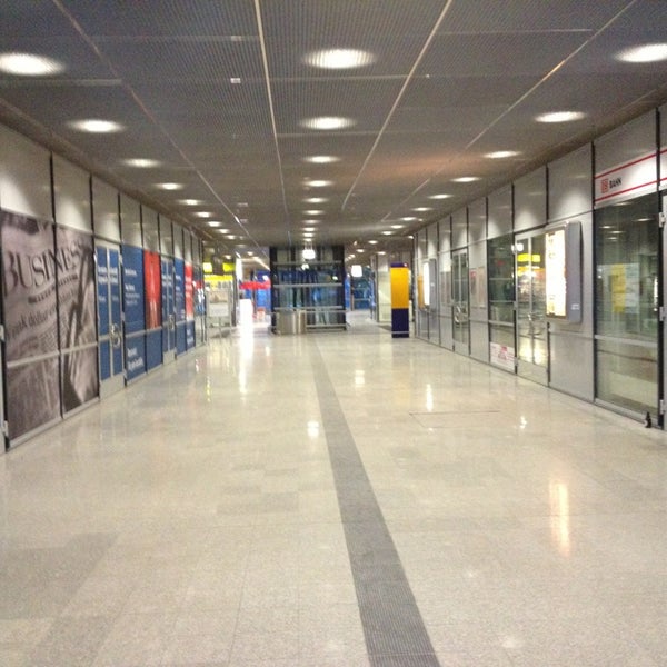 Photo taken at Bahnhof Montabaur by David K. on 3/21/2013