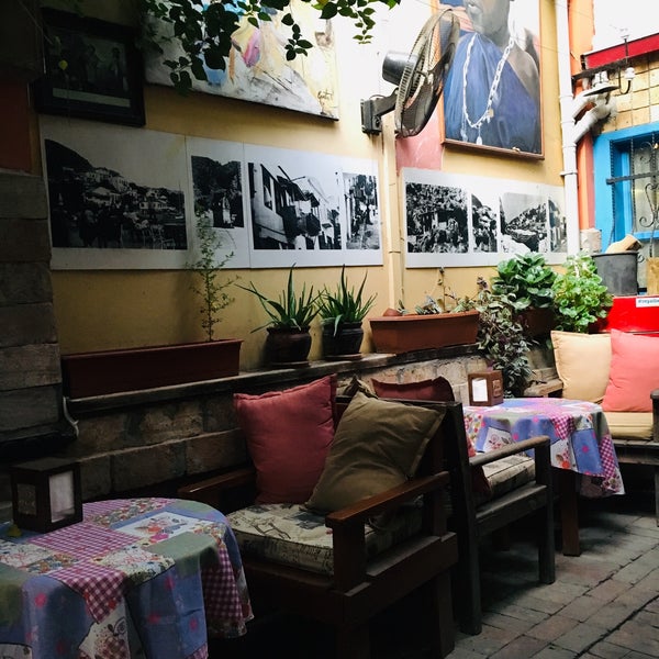 10/6/2019 tarihinde Rıdvan K.ziyaretçi tarafından Taş Mekan'de çekilen fotoğraf