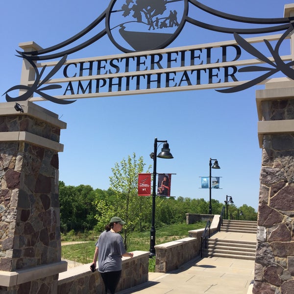 5/6/2016 tarihinde Rico M.ziyaretçi tarafından Chesterfield Amphitheater'de çekilen fotoğraf