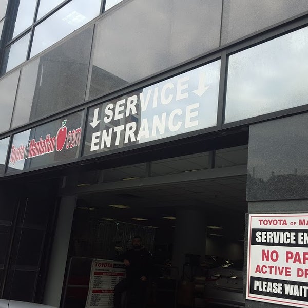 Toyota of Manhattan New York'da Oto Bayisi