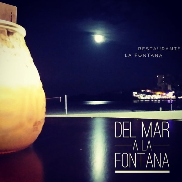 4/10/2015 tarihinde Restaurante L.ziyaretçi tarafından Restaurante La Fontana'de çekilen fotoğraf