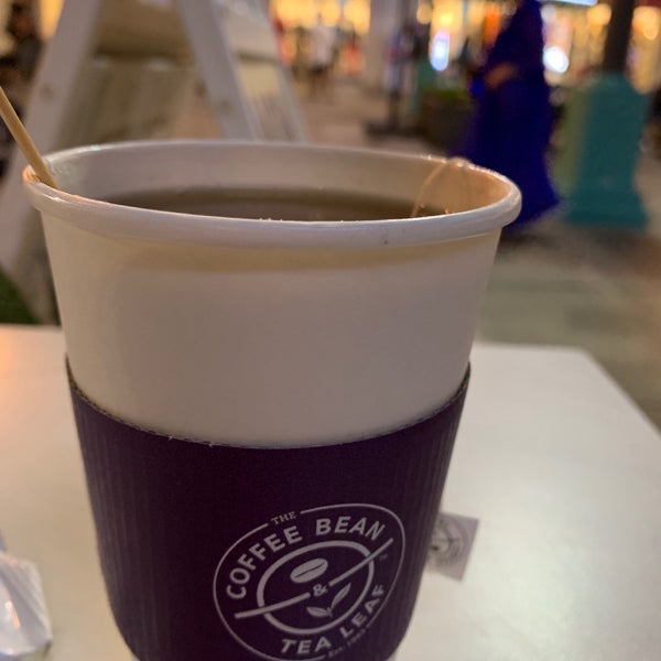 Снимок сделан в The Coffee Bean &amp; Tea Leaf пользователем K🇺🇸 8/26/2019
