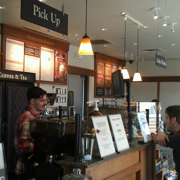 Photo taken at Peet&#39;s Coffee &amp; Tea by Alex K. on 3/29/2013