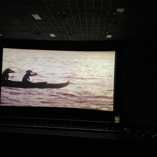 Consolidated Theatres Ward Stadium 16 Ala Moana Kakaako 5908人の訪問者