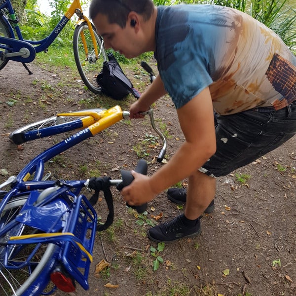 OVfiets Amsterdam Centraal Westzijde Bike Rental in Amsterdam