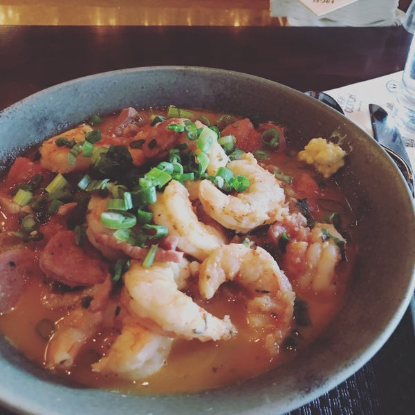 Recommended by a few bartenders as the best shrimp and grits in town!