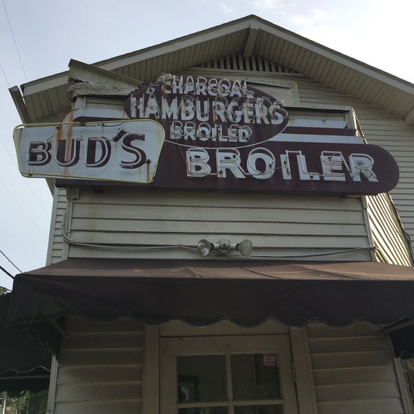 Photo taken at Bud&#39;s Broiler by Christopher V. on 5/28/2017