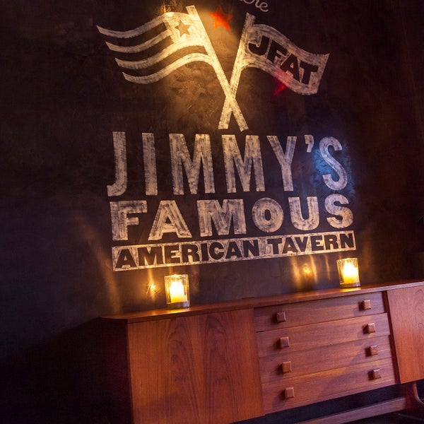 Das Foto wurde bei Jimmy&#39;s Famous American Tavern von Jimmy&#39;s Famous American Tavern am 4/18/2018 aufgenommen