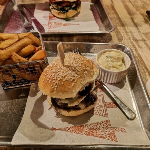 I had burger with cranberries. Amazing burger.  Burger was rather small but juicy and tasty.