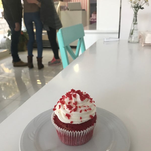Photo taken at Cupy Cupcake by Burak Efe T. on 12/23/2016