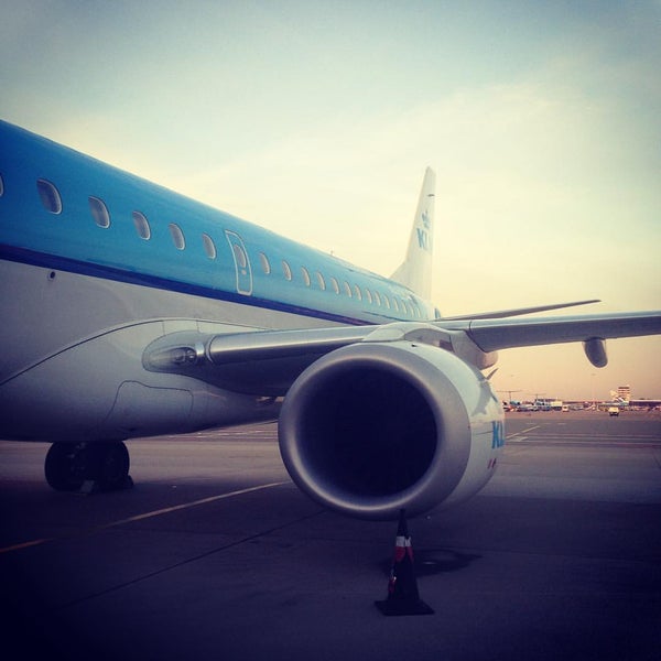 Photo taken at Amsterdam Airport Schiphol (AMS) by Edwin H. on 10/12/2015