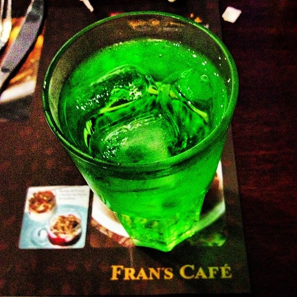 Снимок сделан в Fran&#39;s Café пользователем Mateus C. 8/29/2013