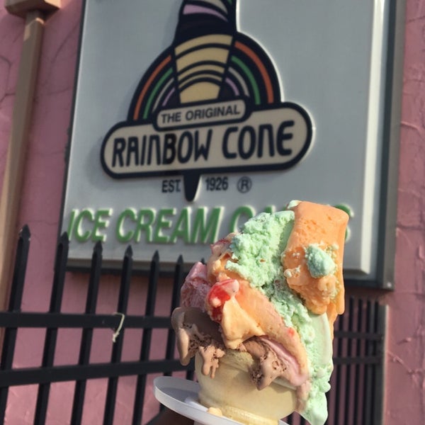 The original rainbow cone is all that u dream of! I wouldn't choose this flavors individually but together they make magic