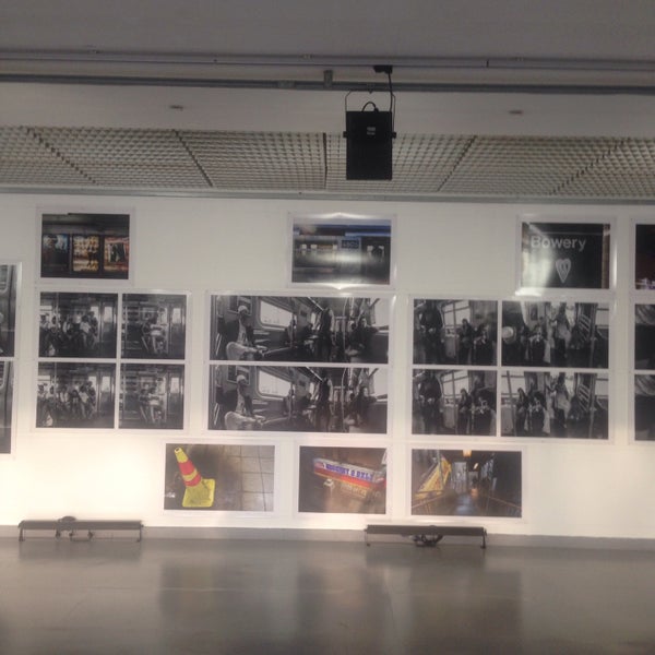 รูปภาพถ่ายที่ Šiuolaikinio meno centras | Contemporary Art Center โดย Mehmet Tuğberk Ş. เมื่อ 12/11/2015
