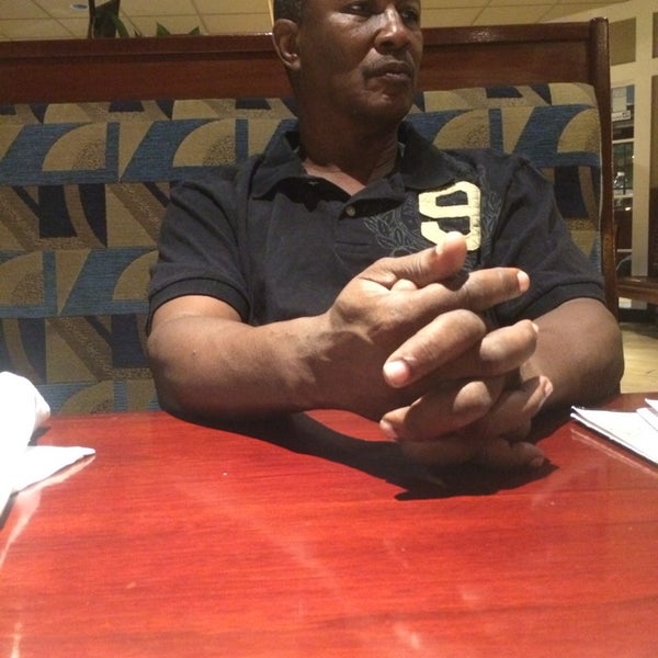 Photo taken at Red Lobster by William W. on 8/19/2014