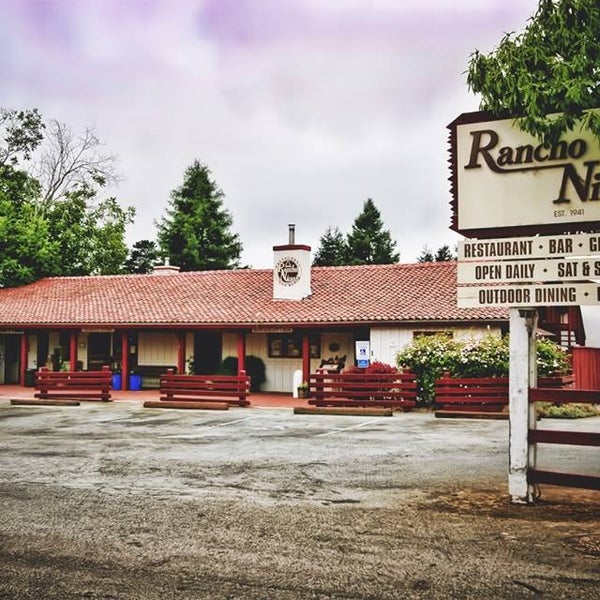 Das Foto wurde bei Rancho Nicasio Restaurant &amp; Bar von Rancho Nicasio Restaurant &amp; Bar am 5/15/2018 aufgenommen