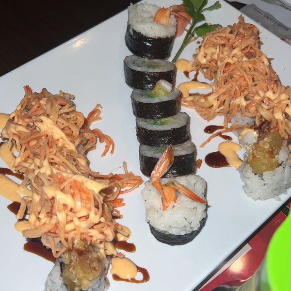 Photo prise au Koizi Endless Hibachi &amp; Sushi Eatery par Luay Almatrudi le9/21/2023