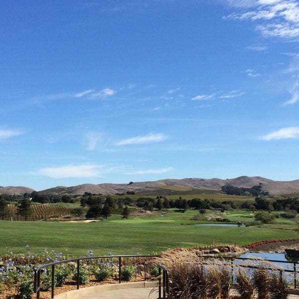 Photo taken at Eagle Vines Golf Course by Max V. on 10/21/2014