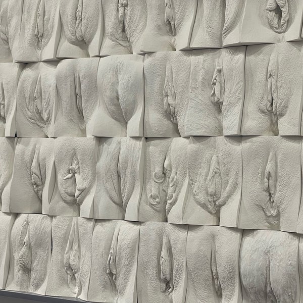 รูปภาพถ่ายที่ World Erotic Art Museum โดย Darion M. เมื่อ 11/29/2022